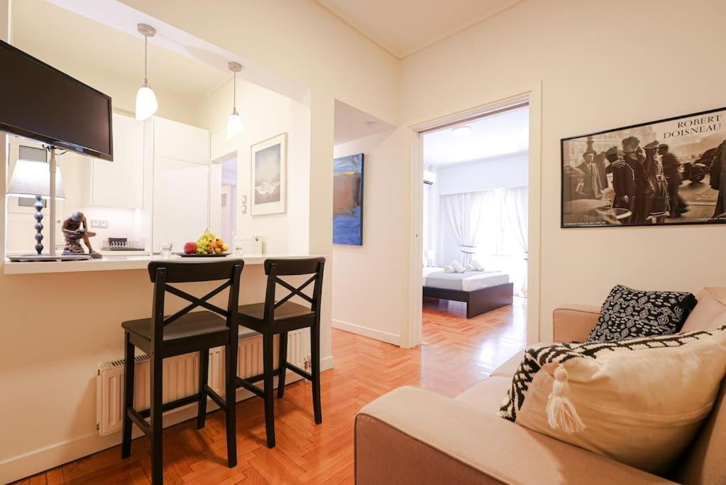 Syntagma Square, 60Sqm Dream Suite Atina Dış mekan fotoğraf