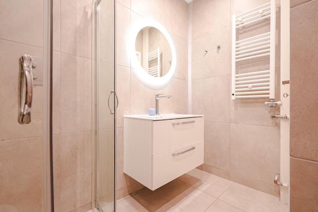 Syntagma Square, 60Sqm Dream Suite Atina Dış mekan fotoğraf
