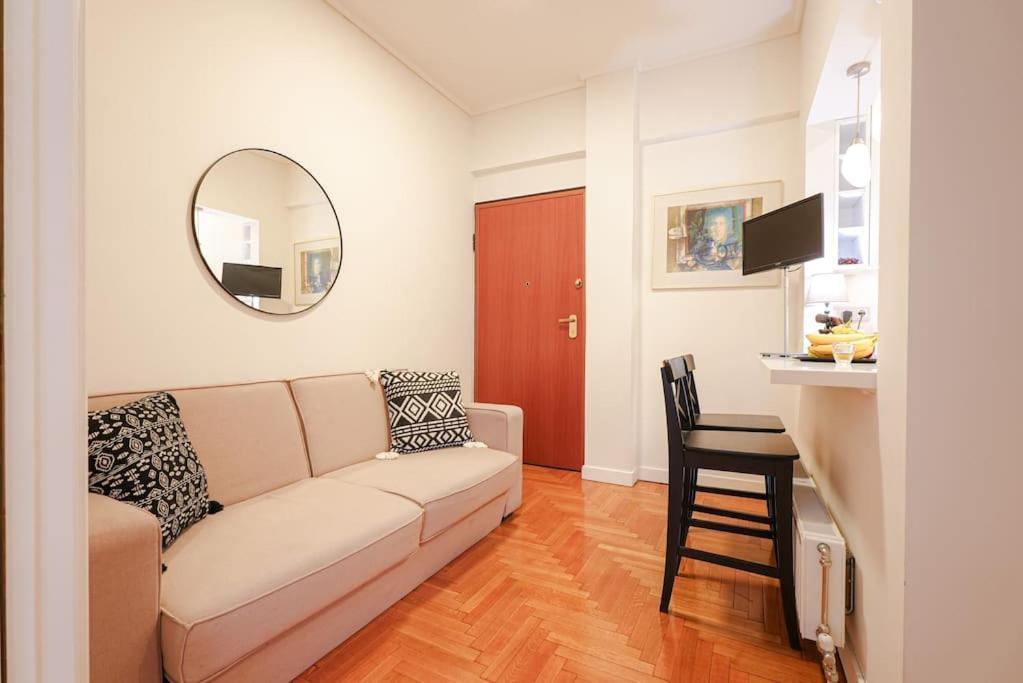 Syntagma Square, 60Sqm Dream Suite Atina Dış mekan fotoğraf