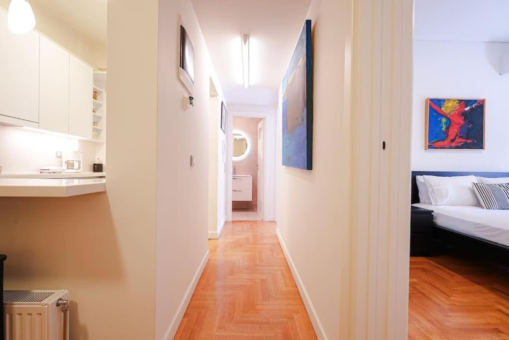 Syntagma Square, 60Sqm Dream Suite Atina Dış mekan fotoğraf