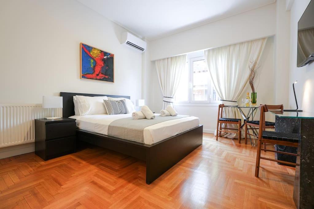 Syntagma Square, 60Sqm Dream Suite Atina Dış mekan fotoğraf